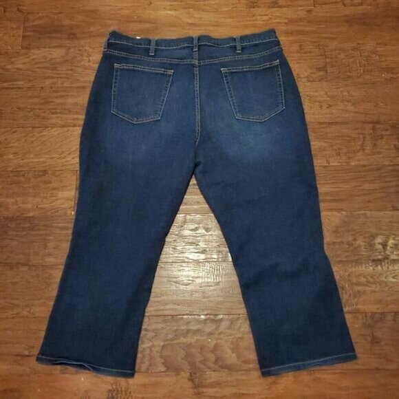 Old Navy Cropped Capri Jeans Straight Leg 40 x 22 HEMMED - Picture 2 of 4